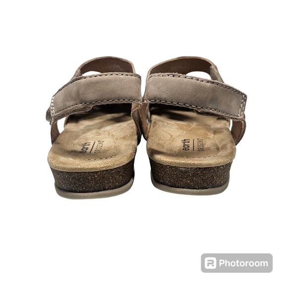 Earth Origins Birdine Casual Round Toe Slip-On Sandals Size 8.5 - Picture 10 of 13